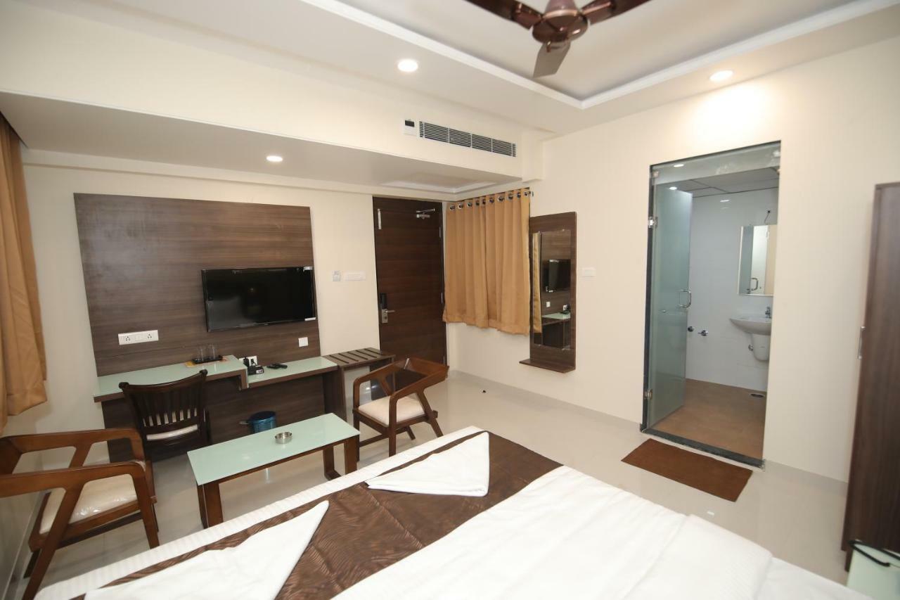 Hotel Shringar Palace Hubli Exterior photo